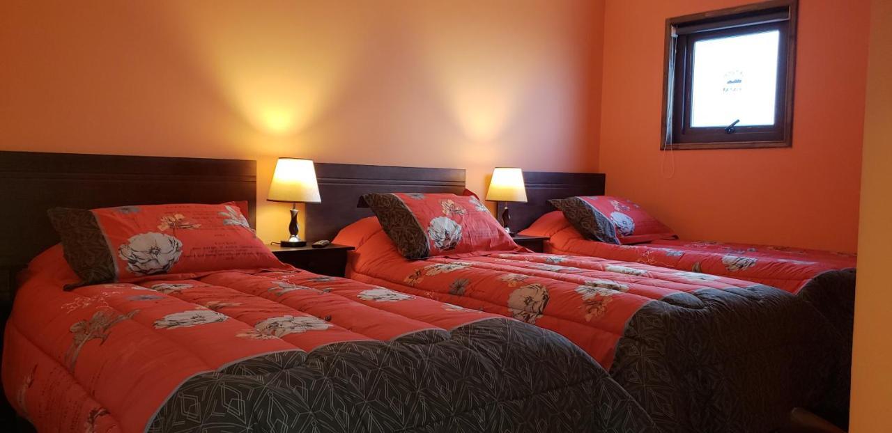 Hostal Nataly Πουέρτο Νατάλες Εξωτερικό φωτογραφία