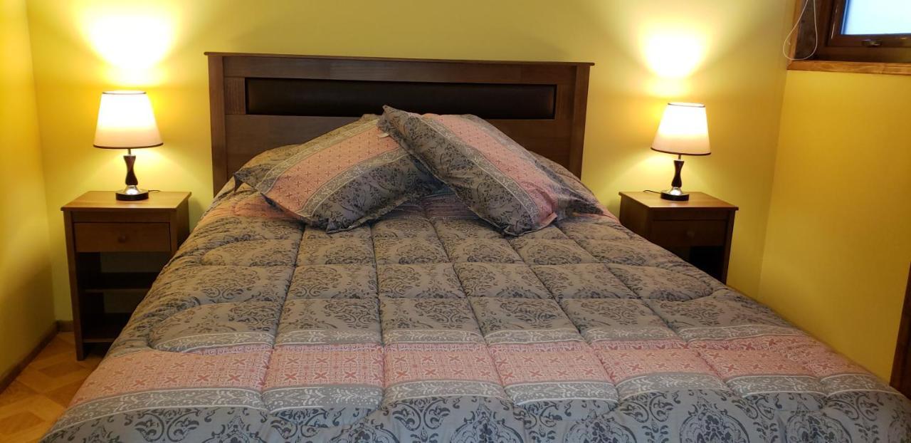 Hostal Nataly Πουέρτο Νατάλες Εξωτερικό φωτογραφία