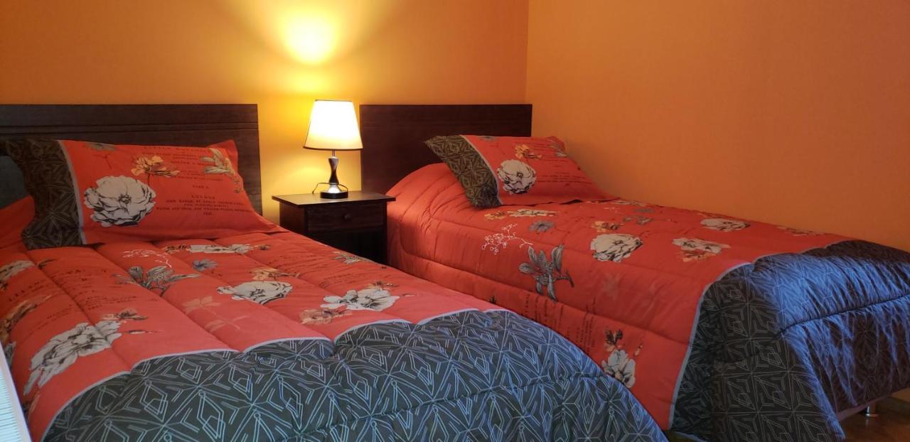 Hostal Nataly Πουέρτο Νατάλες Εξωτερικό φωτογραφία