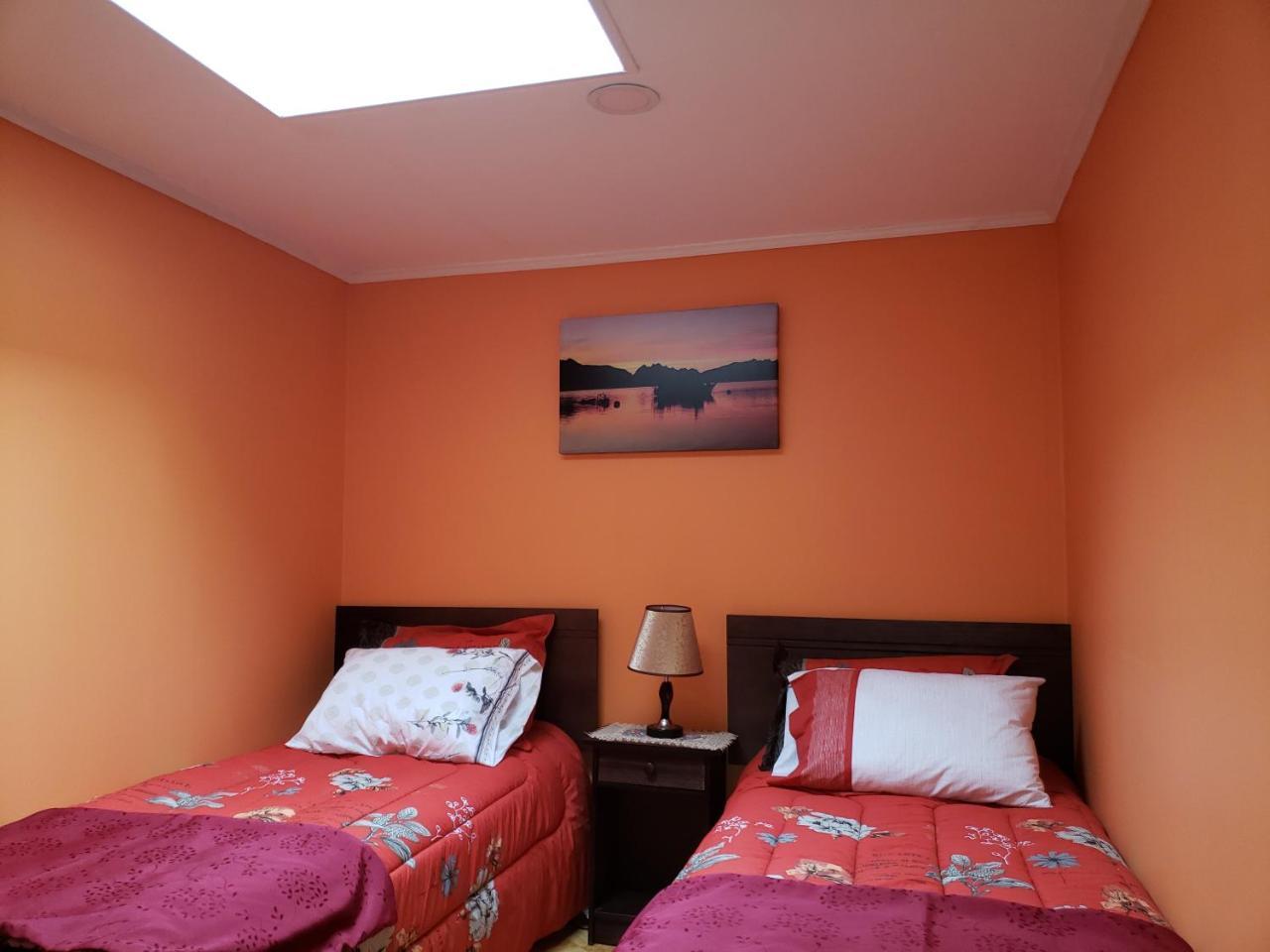 Hostal Nataly Πουέρτο Νατάλες Εξωτερικό φωτογραφία